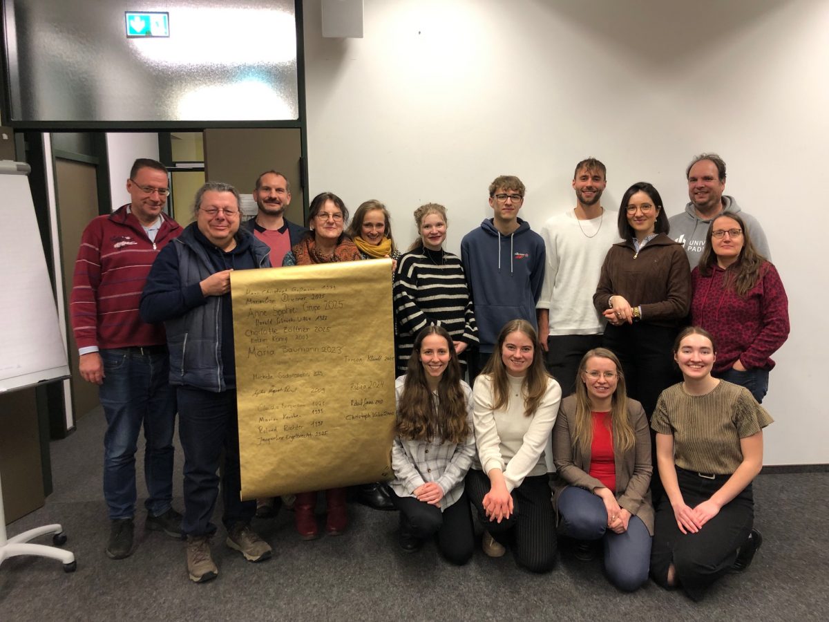 Das Institut feiert Studierende, die das Graecum abgelegt haben